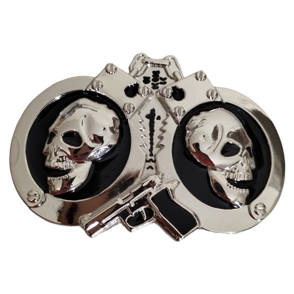 Skull Handcuffs Belt Buckle - Picture 3 of 3